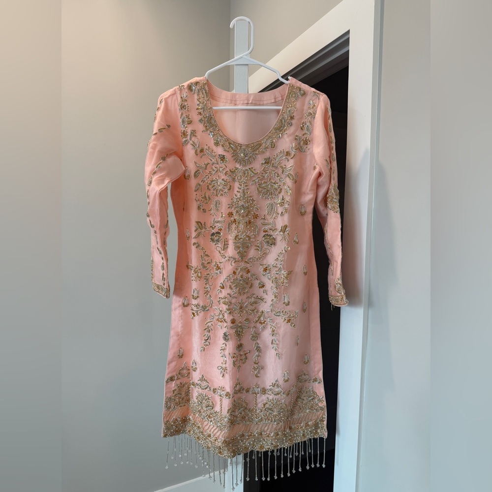 Elegant Pink Pakistani 3 piece suit Bridal/PartyWear